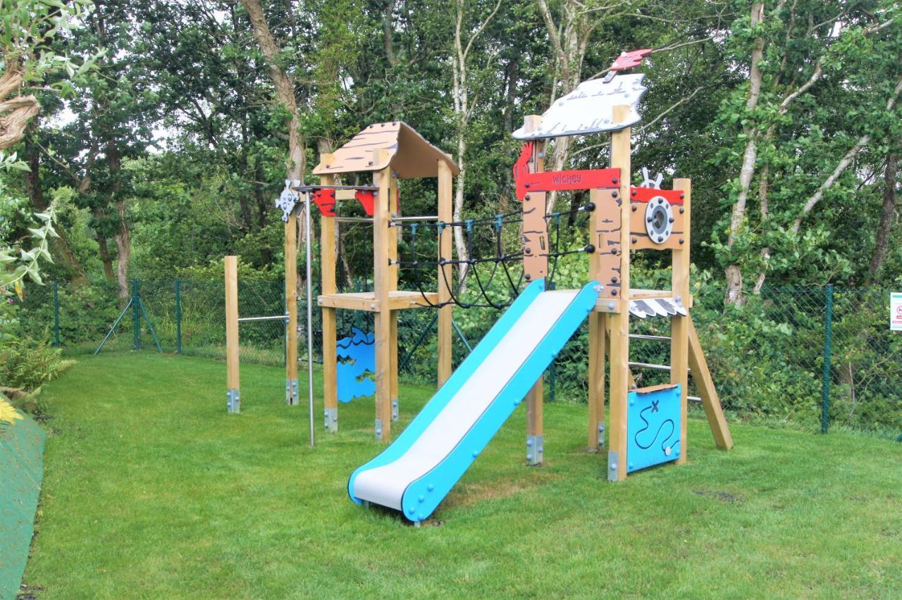 Greenways Valley Holiday Park Грейт-Торрингтон Экстерьер фото